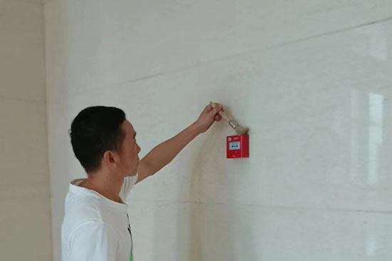 ³ά